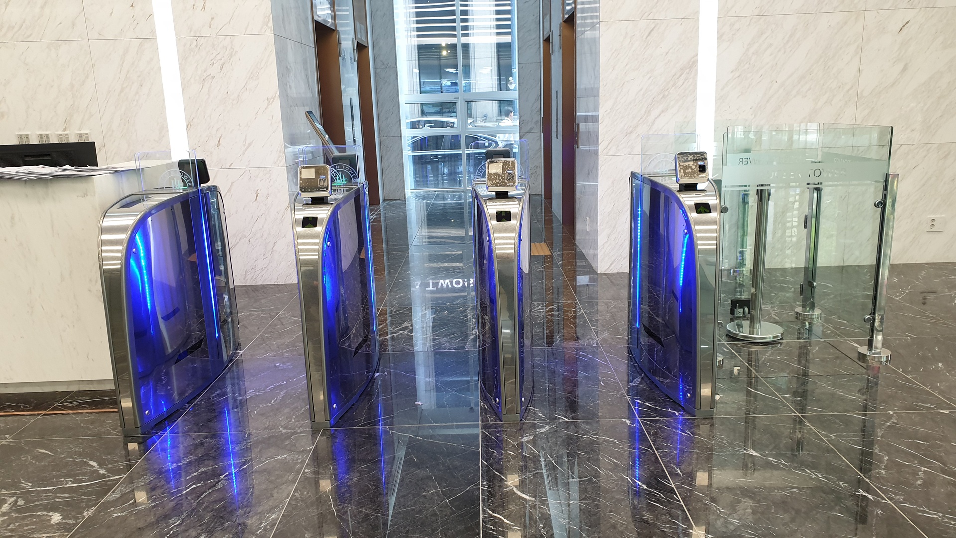 대명루첸 스피드게이트 설치